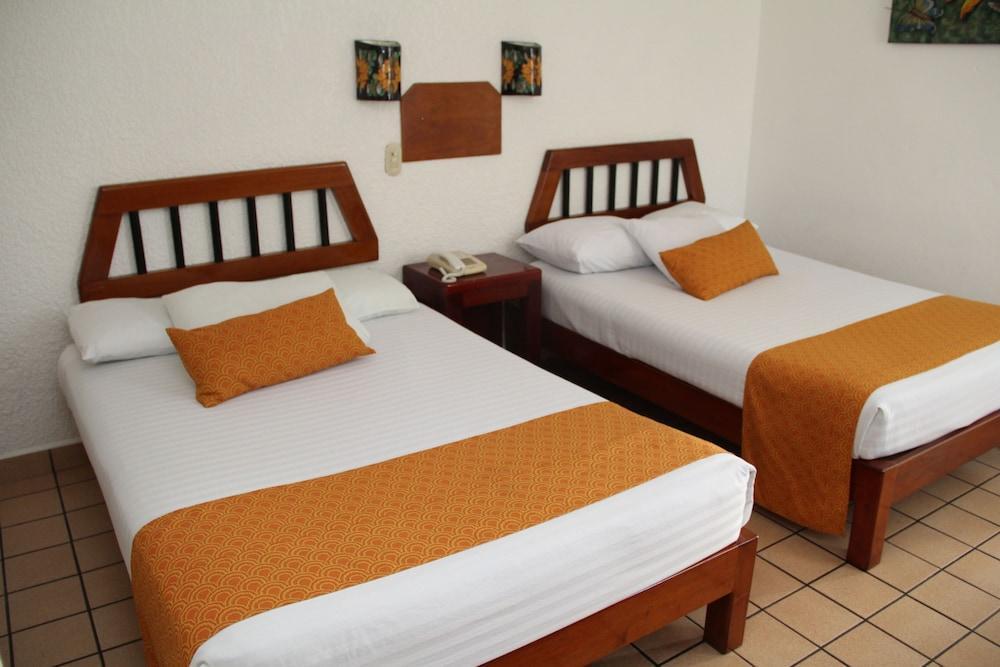 Hotel Maya Паленке Екстериор снимка