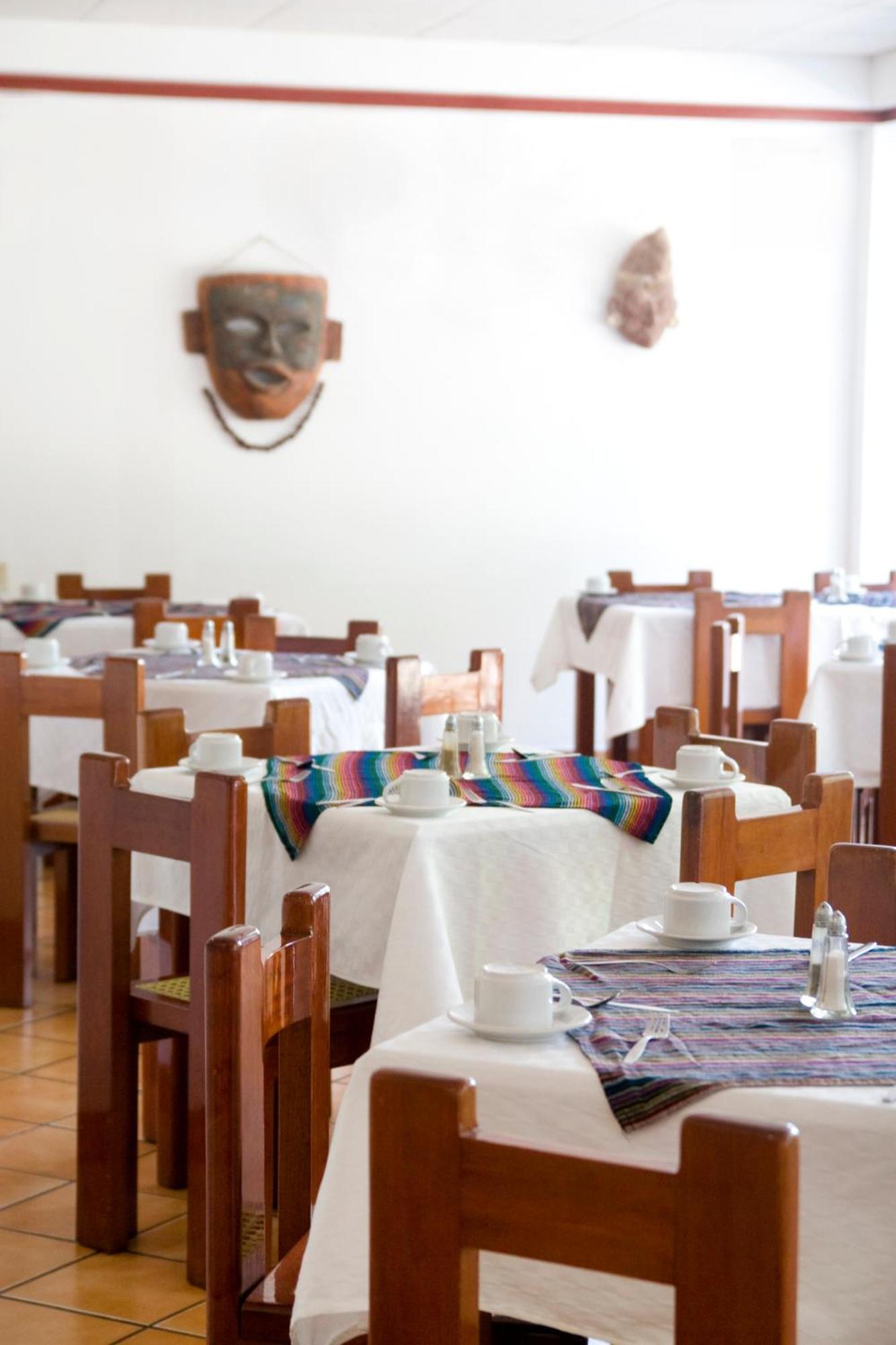 Hotel Maya Паленке Екстериор снимка