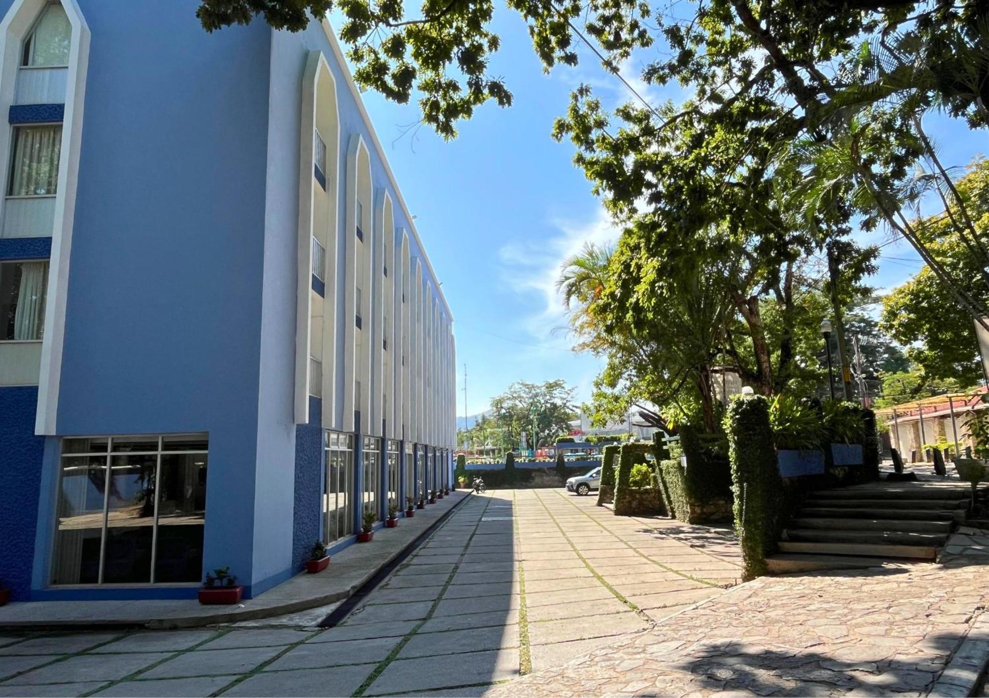 Hotel Maya Паленке Екстериор снимка