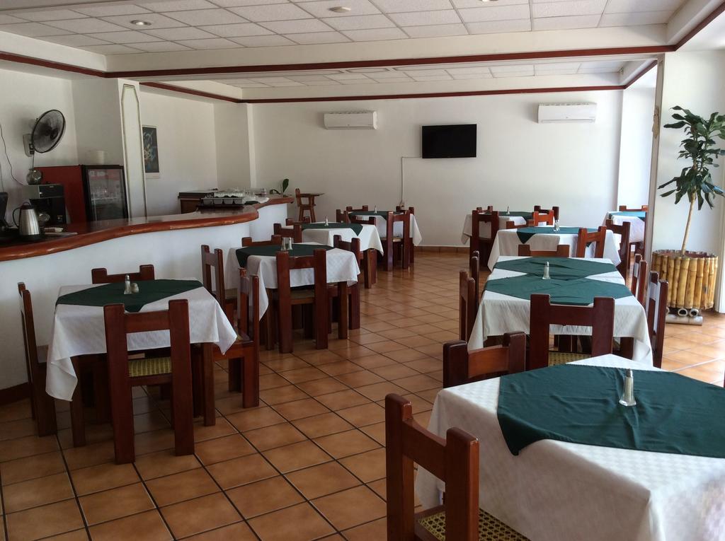 Hotel Maya Паленке Екстериор снимка